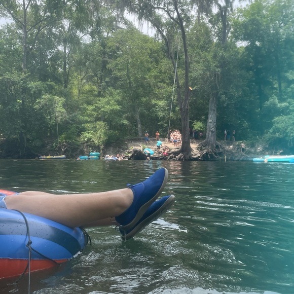 About Posher - Picture 6 of 10